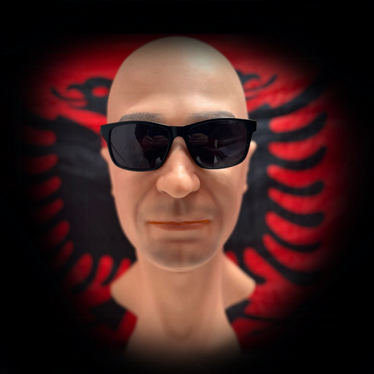 M8 : Le Boss des Balkans – Masque en silicone ultra-réaliste – 50 ans